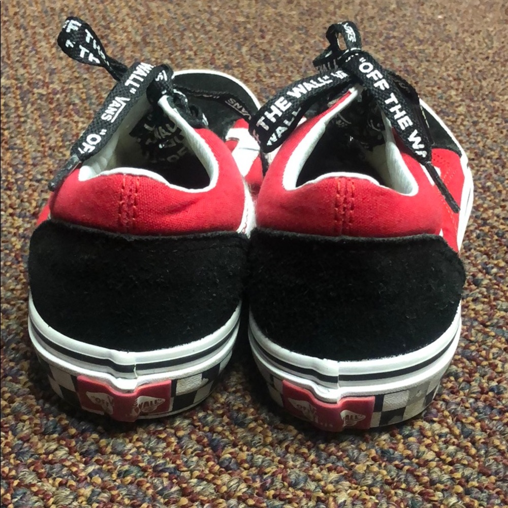 Custom Vans - Picture 3 of 3